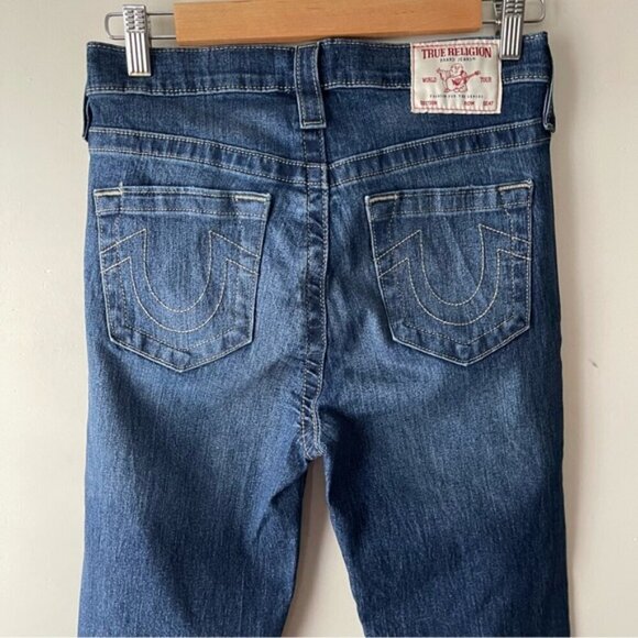 True Religion HALLE HR SN BUTTON FRONT Size 28 In Dark Wash Exposed Button NWT - Picture 8 of 16